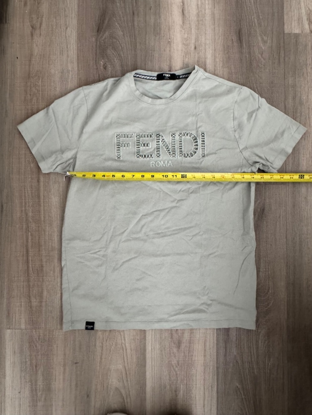 FENDI Roma Embroidered Logo Tee (XL) - Picture 12 of 14